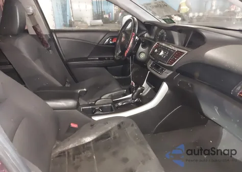 2015 Honda Accord Sport from USA, damaged, VIN 1HGCR2F57FA023121